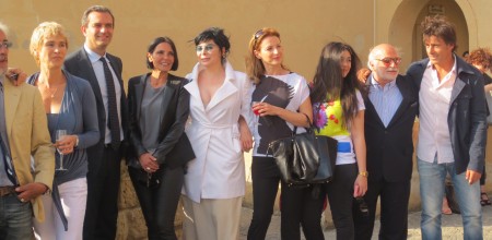 Cast 'Un posto al Sole' con il sindaco Luigi de Magistris - Foto di Giovanna Manna Cast 'Un posto al Sole' con il sindaco Luigi de Magistris - Foto di Giovanna Manna