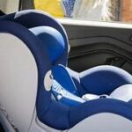 Bimba morta in auto a Roma, padre indagato per omicidio colposo