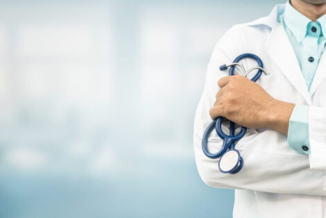 Certificazioni mediche per evitare i Cpr: perquisizioni in nove città, oltre 20 professionisti coinvolti